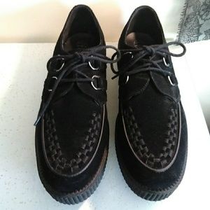 T.U.K Balck Suede Creepers Size 12 New